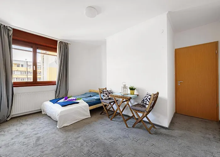 High Class Leopold * 부다페스트